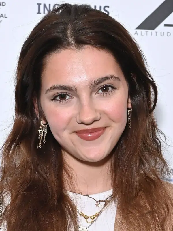 Emily Carey (Model) Biography, Wiki, Age, Height, Career, Net Worth & More