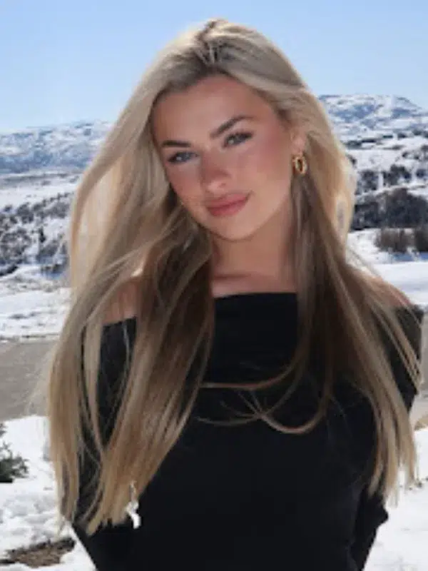 Audrey Holt