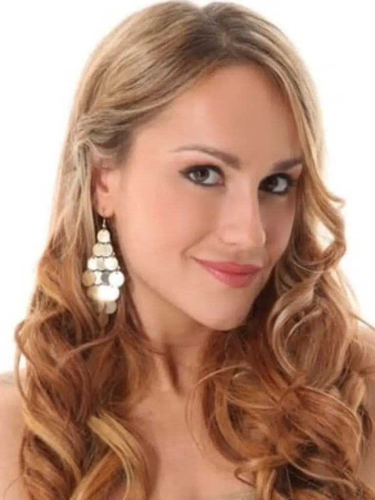 Leyla Black Biography: Wiki, Age, Career, Height, Weight, Boyfriend, Net Worth & More