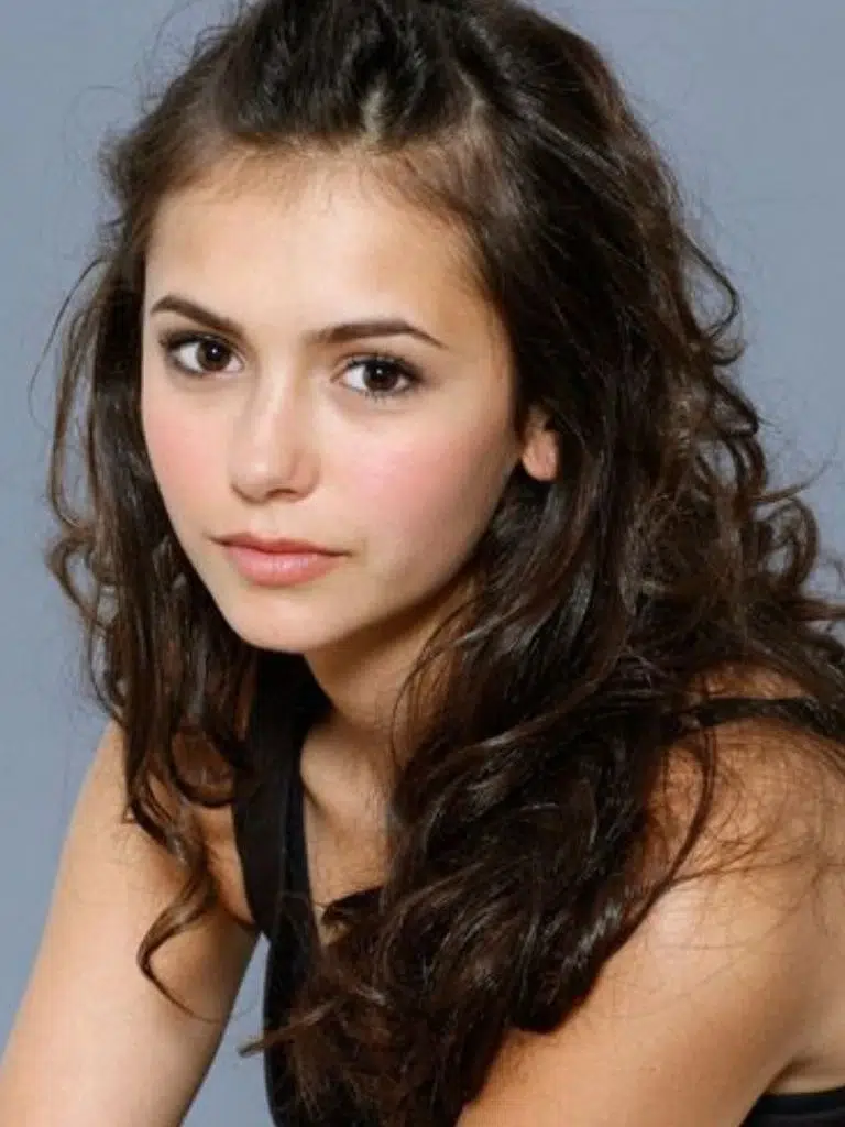 Nina Dobrev Biography: Wiki, Age, Career, Height, Weight, Boyfriend, Net Worth & More