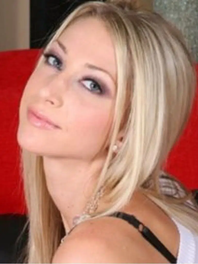 Sammie Rhodes Biography: Wiki, Age, Career, Height, Weight, Husband, Net Worth & More