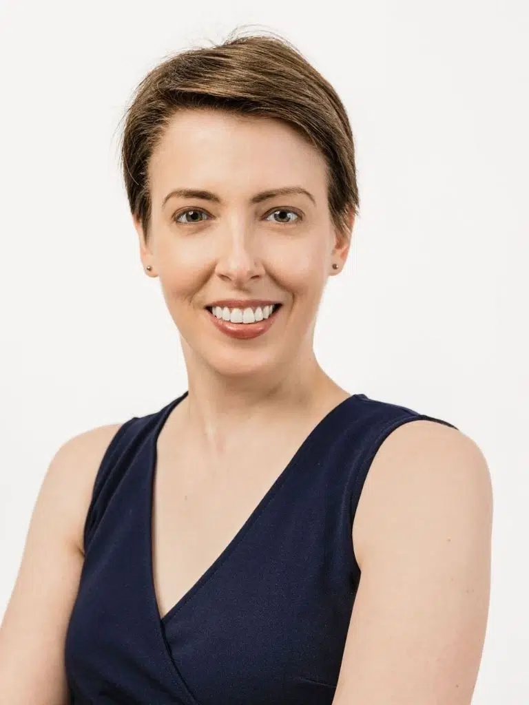 Tracy Loves Biography: Wiki, Age, Career, Height, Weight, Husband, Net Worth & More