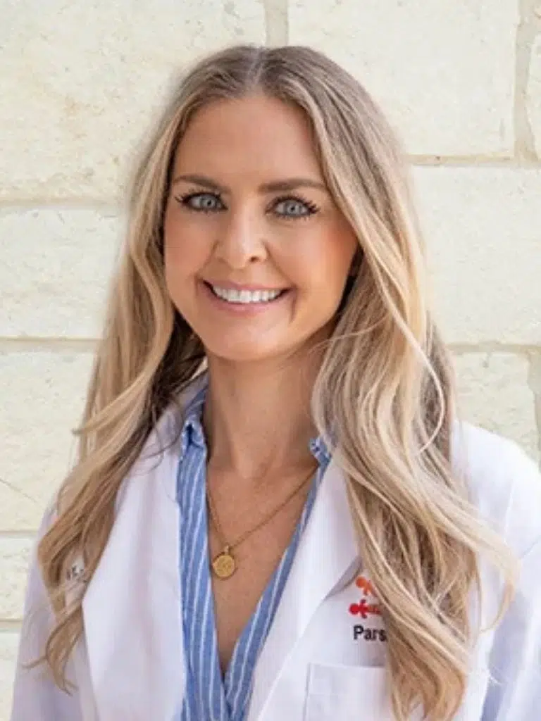 Whitney Taylor Biography: Wiki, Age, Career, Height, Weight, Husband, Net Worth & More